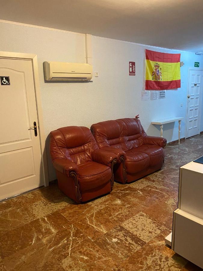 Pension El Dorado Alicante Exterior photo